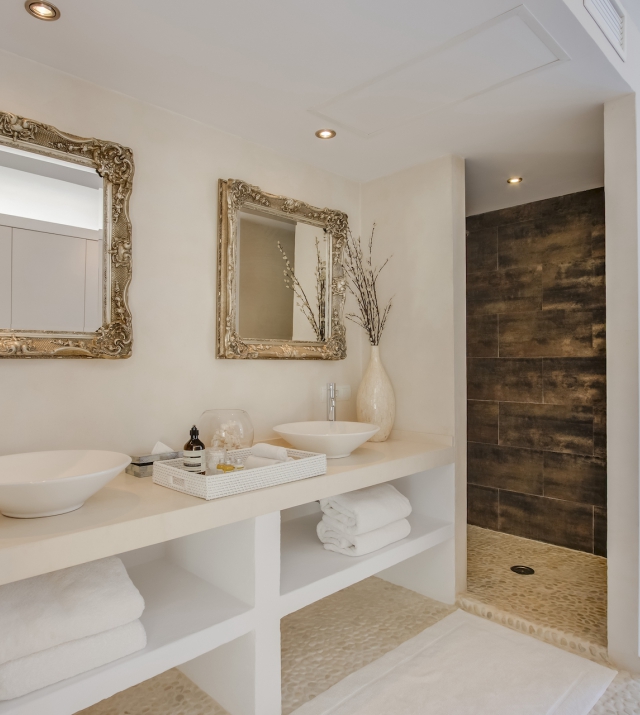 resa estates rental villa childfriendly north ibiza 2022 luxury can rio Grey bathroom NEW.jpg